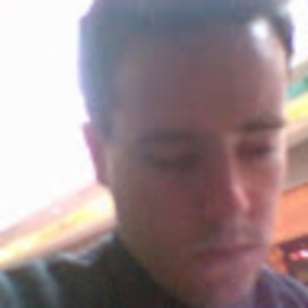 Meet your Posher, Travis